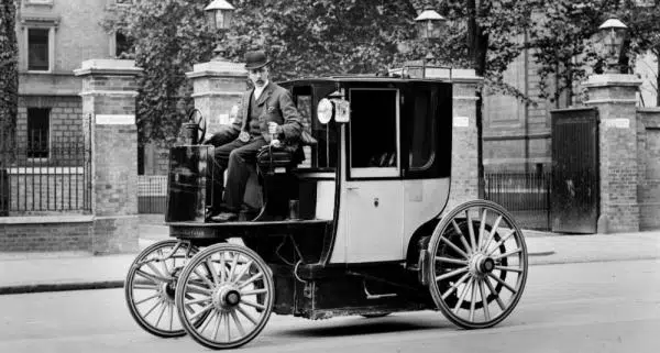 invention car 3203